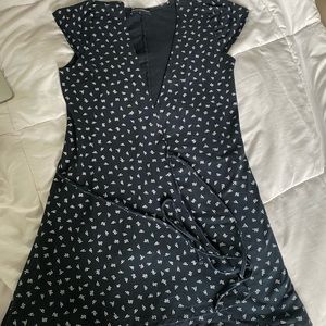 Brandy Melville Robbie wrap dress